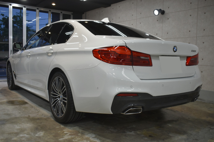 BMW530i-6