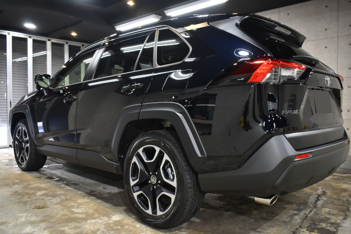 RAV4-7