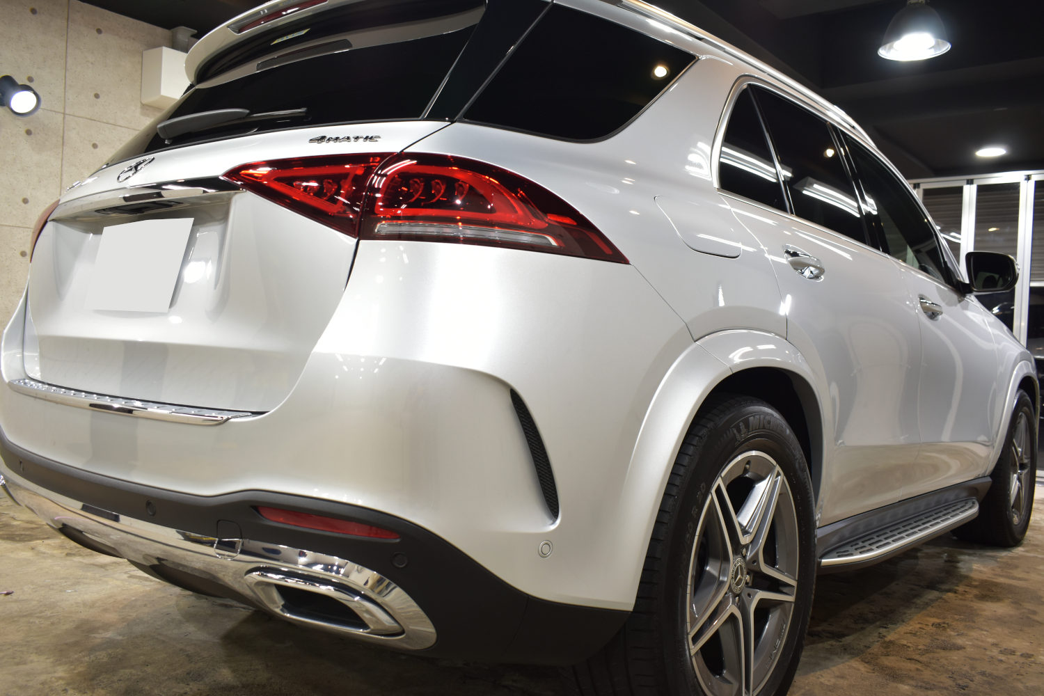 GLE-8