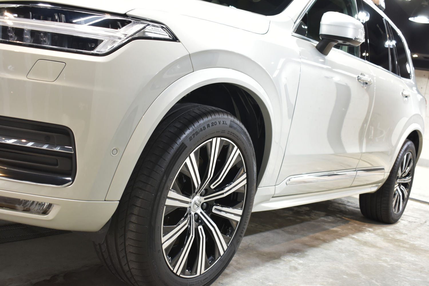 XC90-7