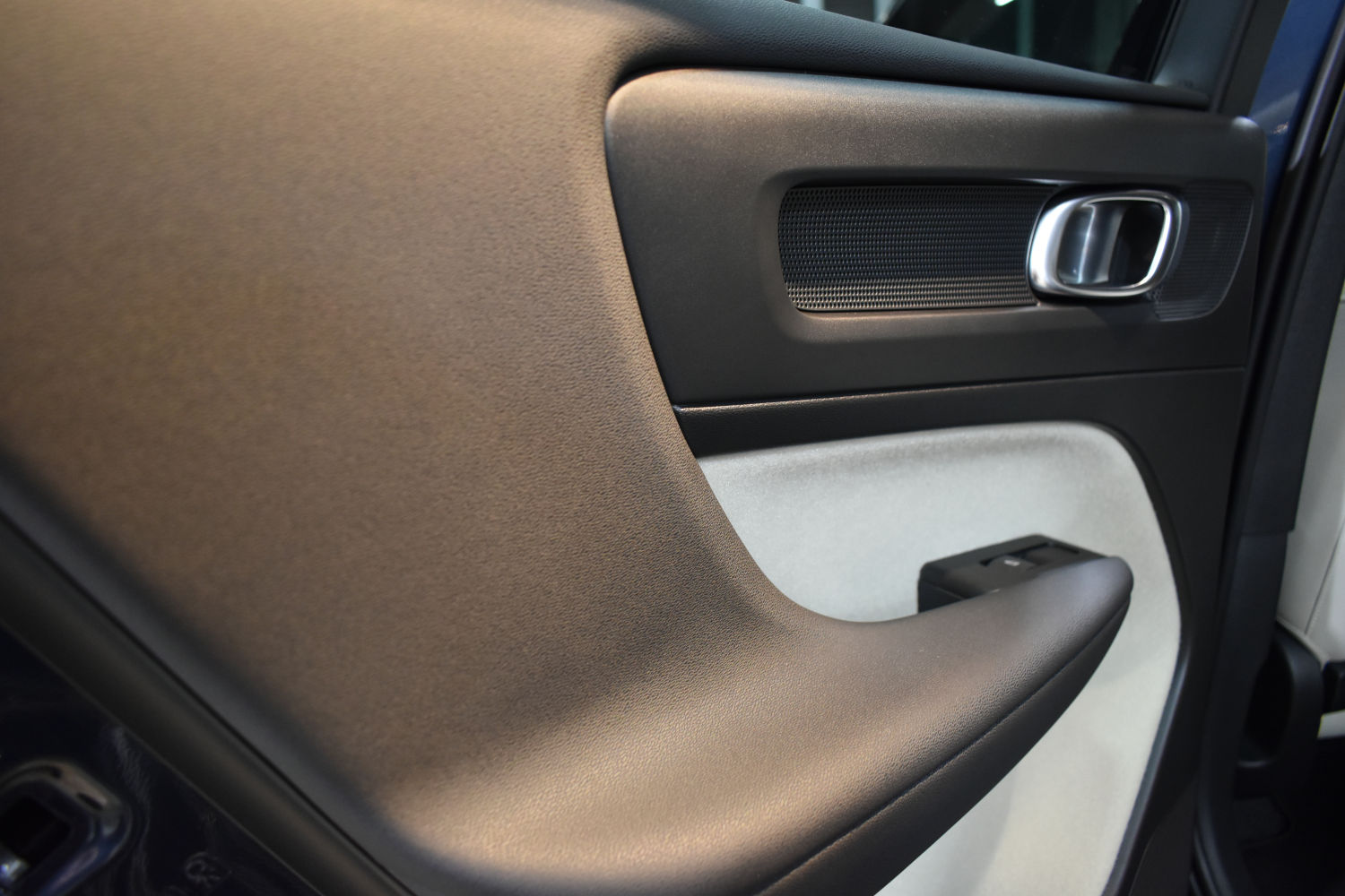 XC40-15