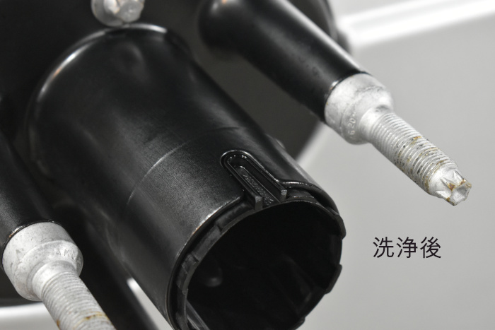 G350d-スペアタイヤ洗浄後-2
