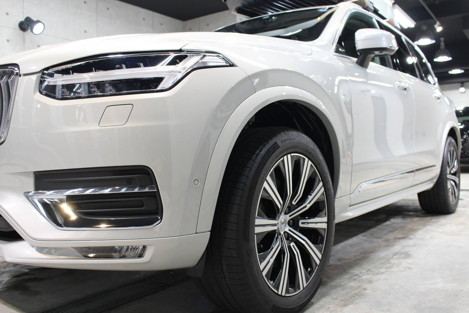 XC90-6