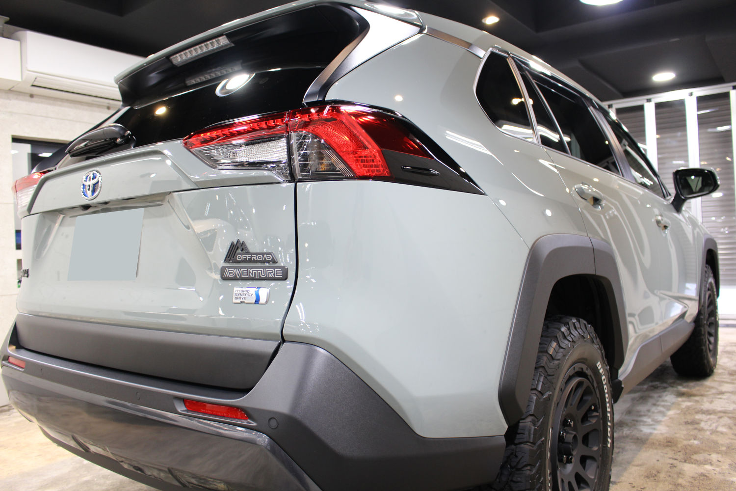 RAV4-7