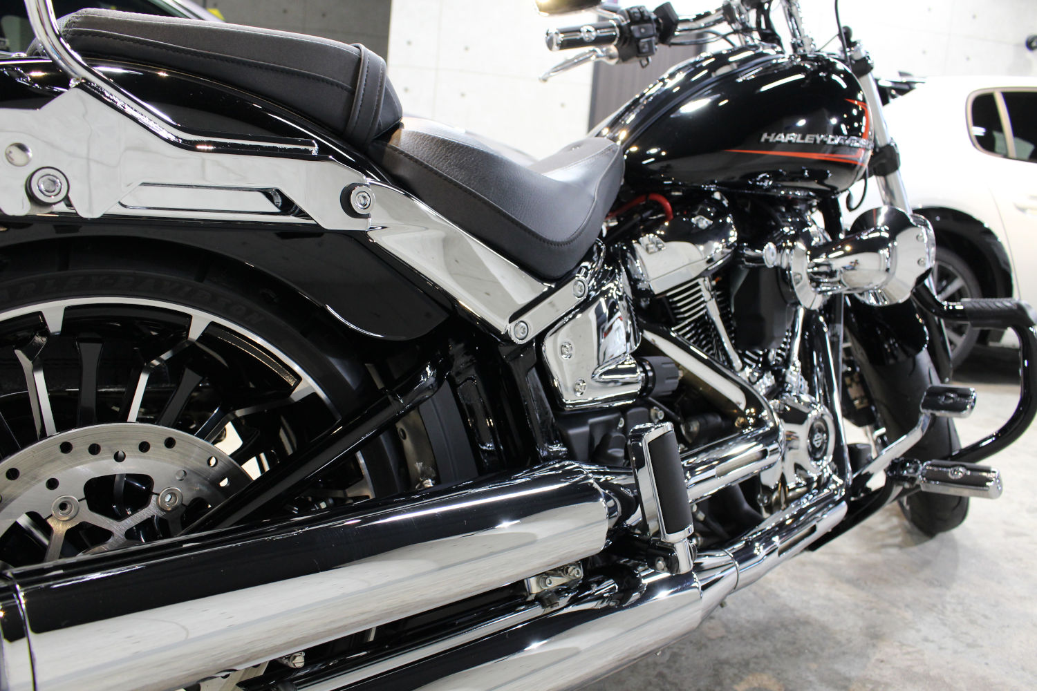HARLEY-DAVIDSON-4