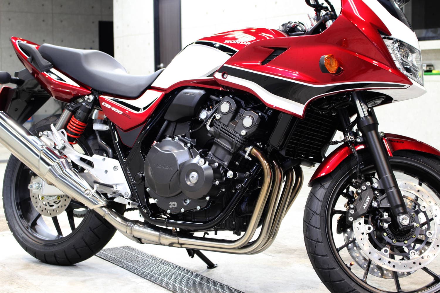 CB400-2